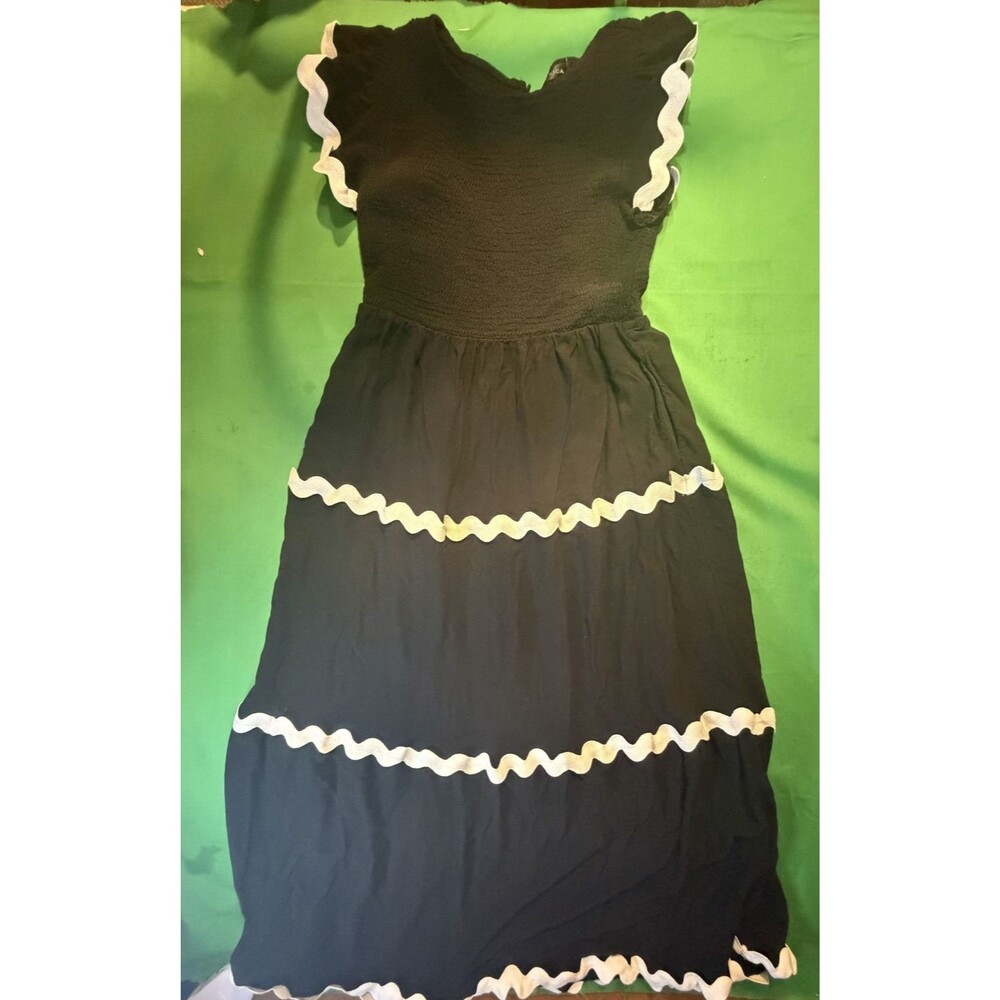 🖤🤍 ZESICA Women's Sleeveless Flowy Maxi Dress – Size (MD) – Black w/White Trim